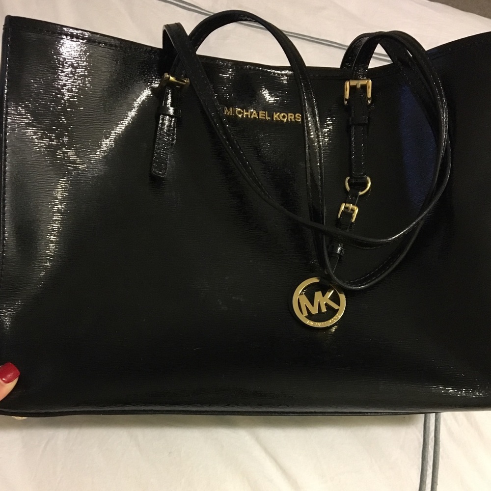 Black Michael Kors bag